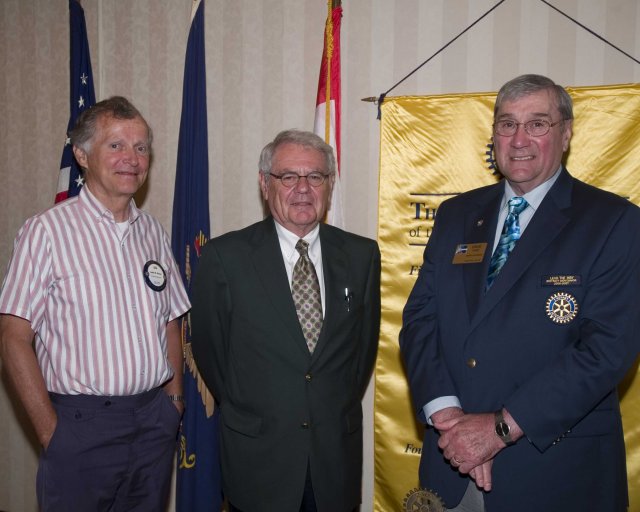 President Les, Bill Marcil, DG Dave.jpg